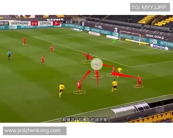 重庆足球队阵地战解析：战术演变与球队未来发展探讨